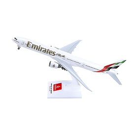 Boeing 777-300ER 2023 edition 1:200 scale aircraft model